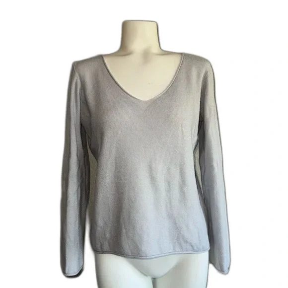 Tahari Light Gray Rayon Blend Sweater Medium M - Picture 8 of 8